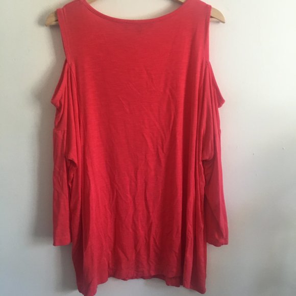 Bundle of Two Jasmine & Juliana Cold Shoulder Tops - Picture 4 of 8